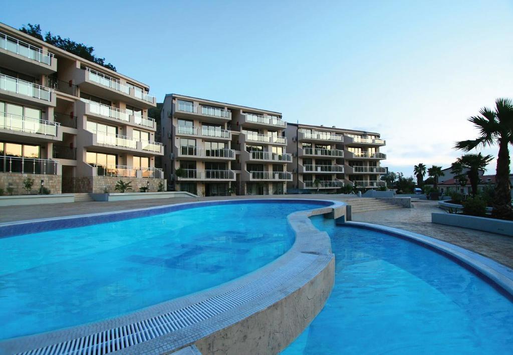 Montetrest Apartments Sveti Stefan Extérieur photo