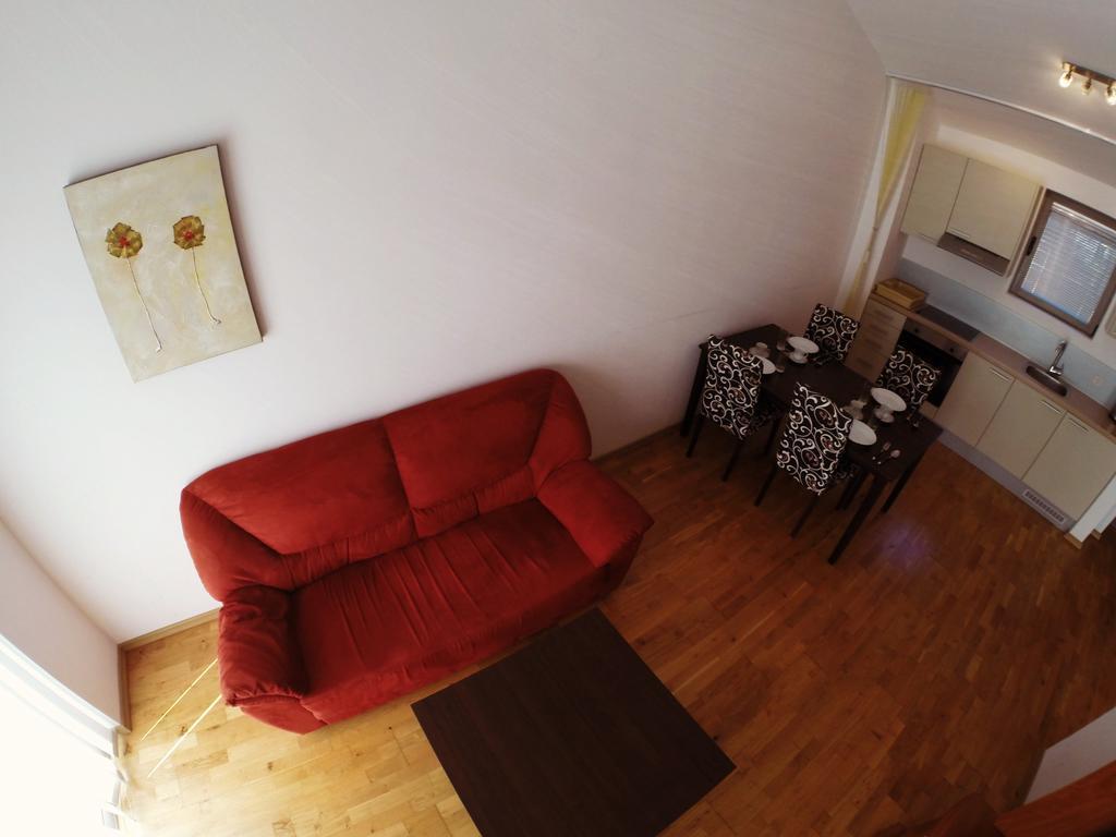 Montetrest Apartments Sveti Stefan Extérieur photo