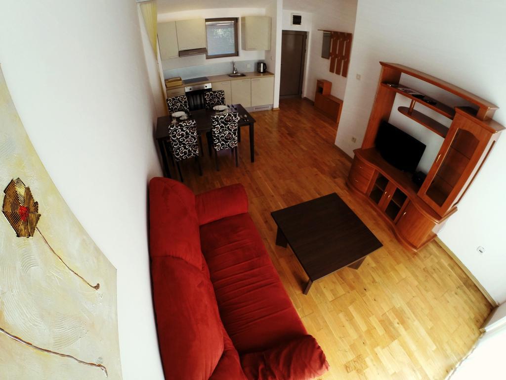 Montetrest Apartments Sveti Stefan Extérieur photo